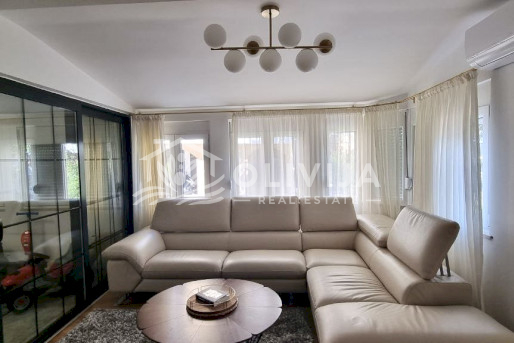 Stan sa 2 spavaće sobe blizu mora u Budvi, Crna Gora