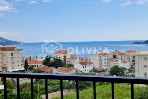 Квартира с 1-ой спальней возле моря в Бечичи, Черногория