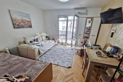 Garsonjera u Budvi, Crna Gora