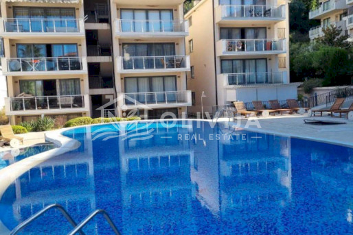 Квартира с одной спальней в комплексе с бассейном, Пржно — 500 м до моря