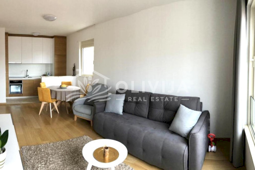 Квартира с видом на море в Бечичи